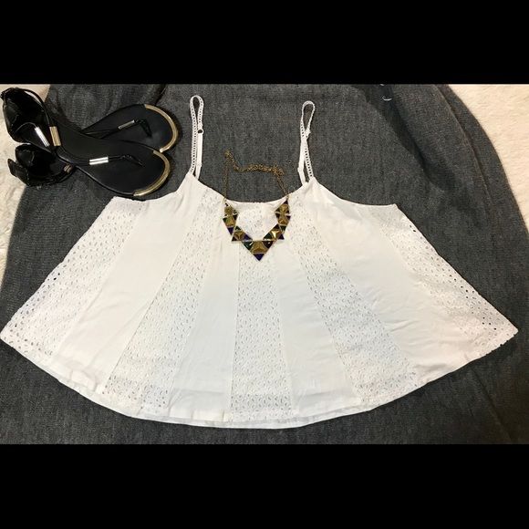Rue 21 White Mixed Eyelet Spaghetti Strap Tank Top - Picture 2 of 5